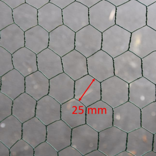 8sqm Chicken Run 32mm Tubes 7.4ft High Reinforced Wire Mesh Enclosure 4x6.5ft Galvanized Steel