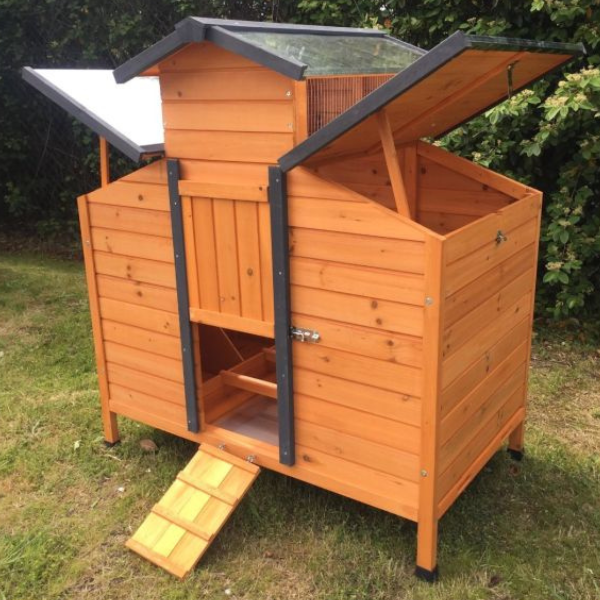 Chicken Coop for 4 to 6 Hens FSC Certified Wood with Opening Roof