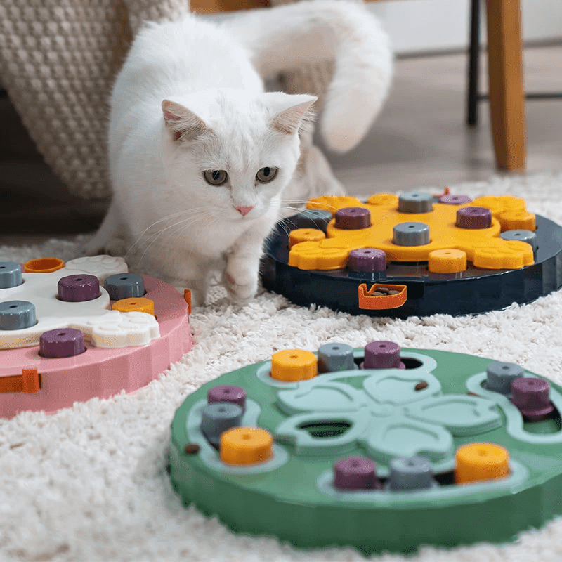 Interactive Slow Feeder Puzzle Toy for Dogs and Cats